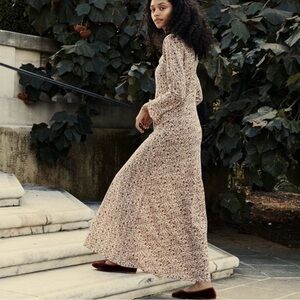 Doen Loire dress in blush mini earl floral size S